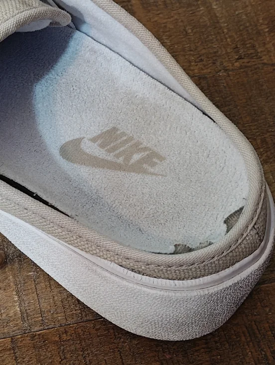 Nike Hermosa Y2K Slip-On Canvas Mules in Beige Women's Size 8.5 - Picture 3 of 9